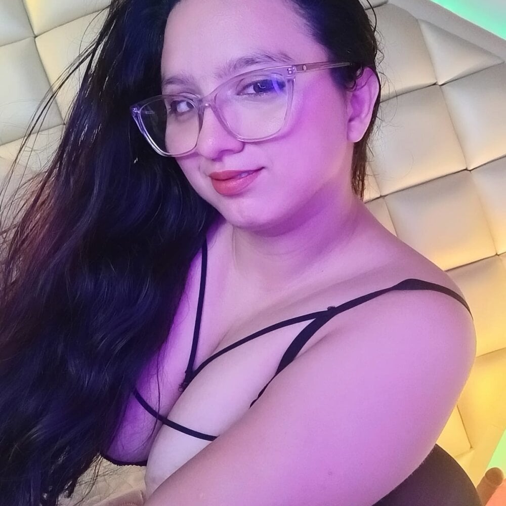 Candyy__xxx profile
