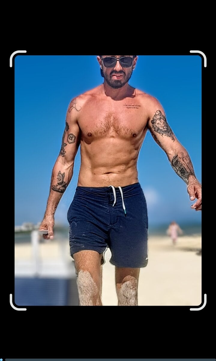 mito86's Offline XXX Chat