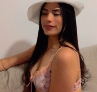 roberta_shinet's Offline Chat Room