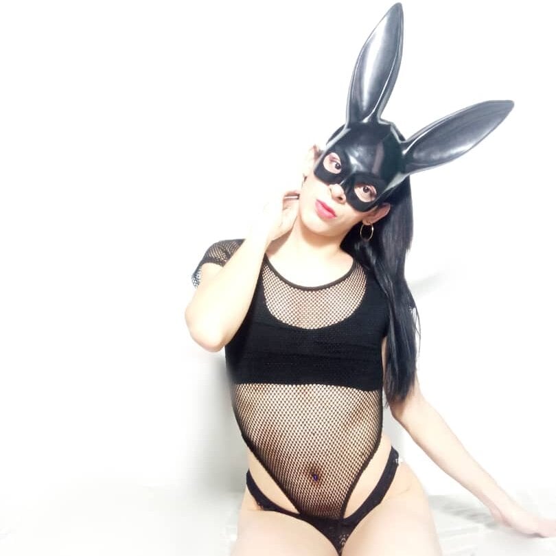 Live sex webcam photo for lara_perverhot #290113549