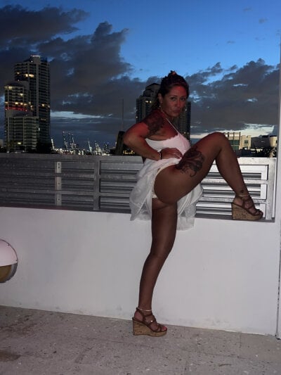 bossyroxy84 - squirt