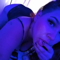 TaniaEvans_'s Offline XXX Chat