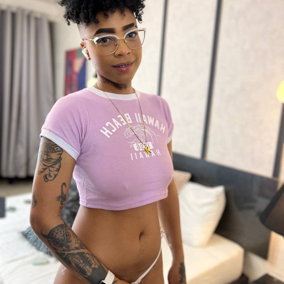 LuciaWallace: απευθείας συνομιλία ΧΧΧ