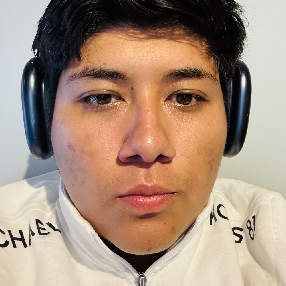 antonio22072 from stripchat