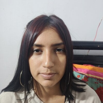 Chichi-hot23 Female Athleticlatin Free Webcam Striptease