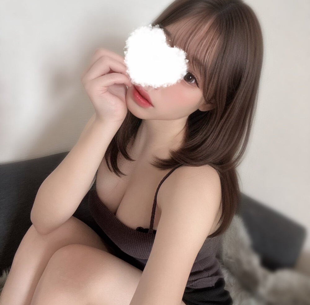 bestlivesexchat.com maika_chan1 livesex profile in deep-inside-of-fuck-machine cams