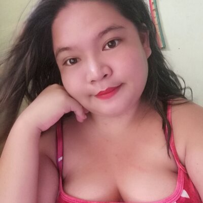 xxnaughtymom4u stripchat