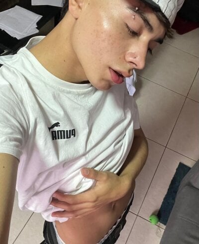 Im_juanda - Stripchat Lovense Blowjob Cam2cam Boy 