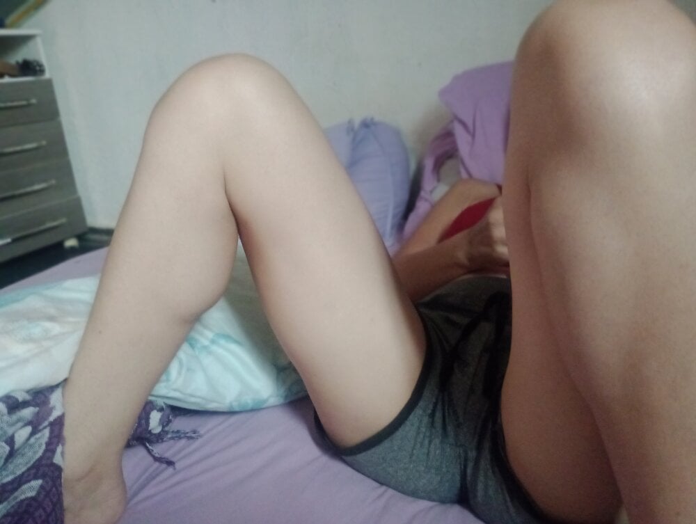 Offline XXX chat modela Segredomb