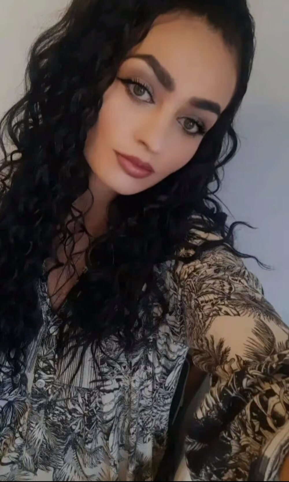 Isadora333's Offline XXX Chat