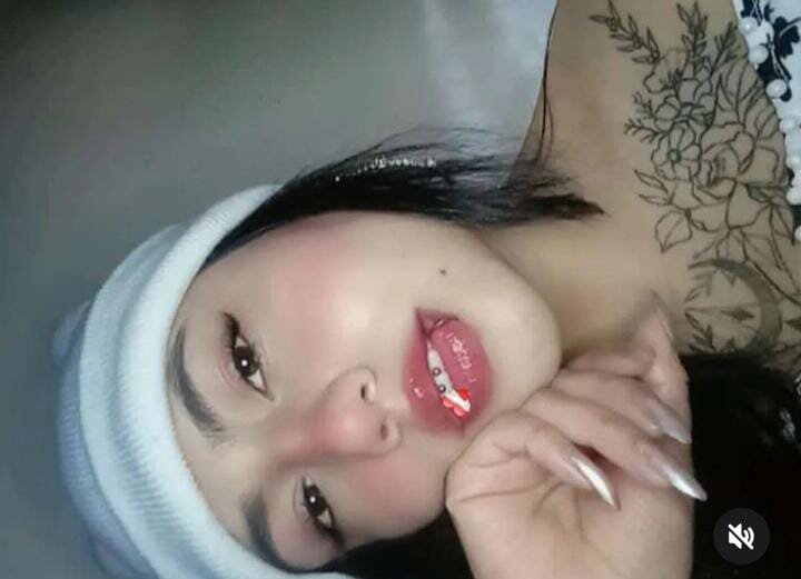looli_titsbig2