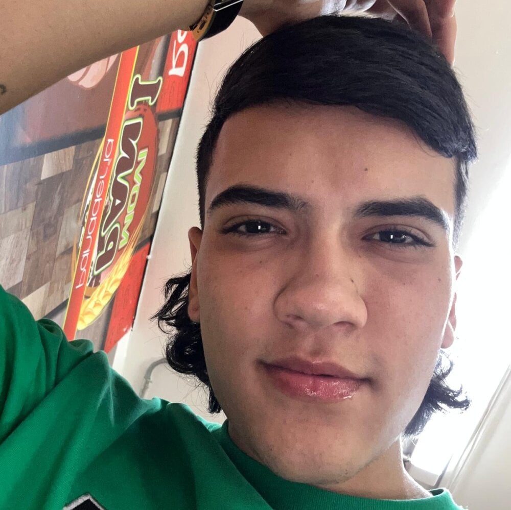 boy_white_hot profile