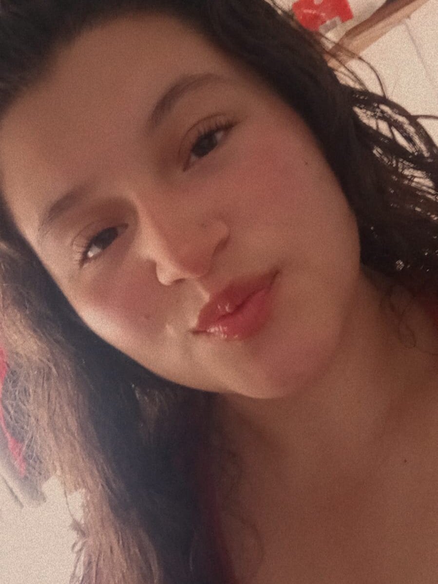 iluvcams.com dani_adams livesex profile in large cams