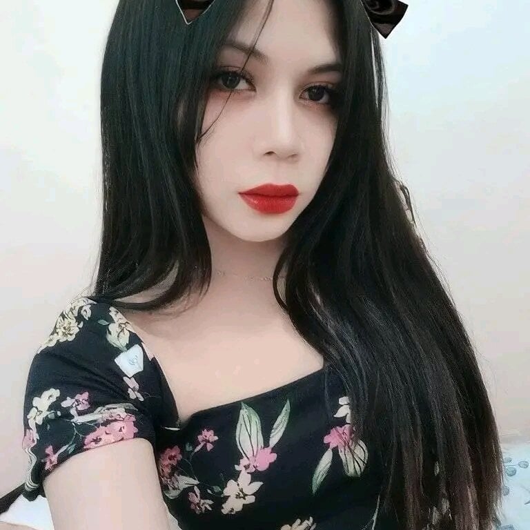 pretty_hard_kylie69 from stripchat