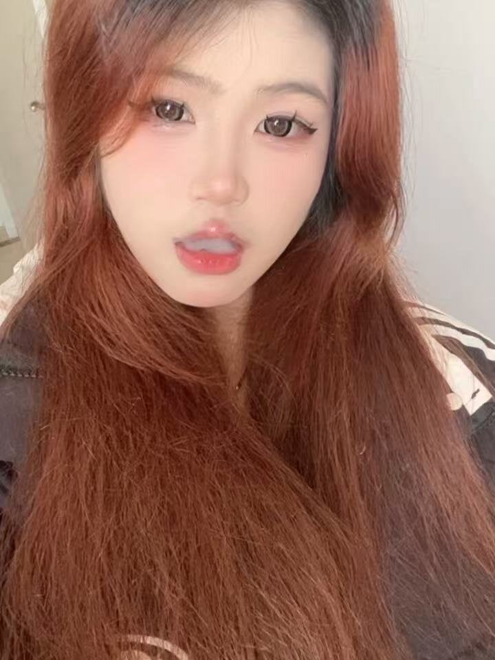 11_YIYI profile