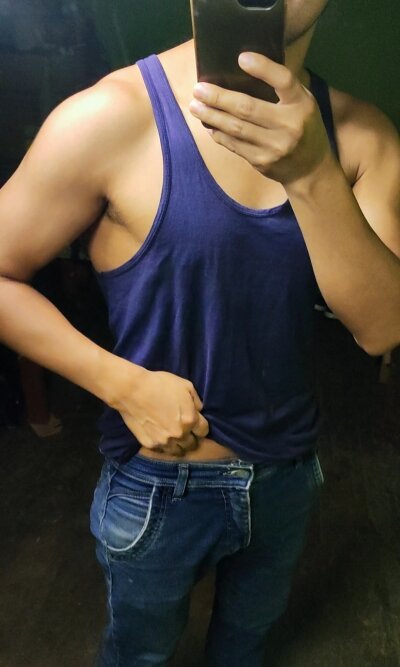 horny_athletic 😁 free naked webcam