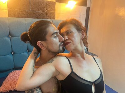 Samara_And_Logan 😶 chatroom
