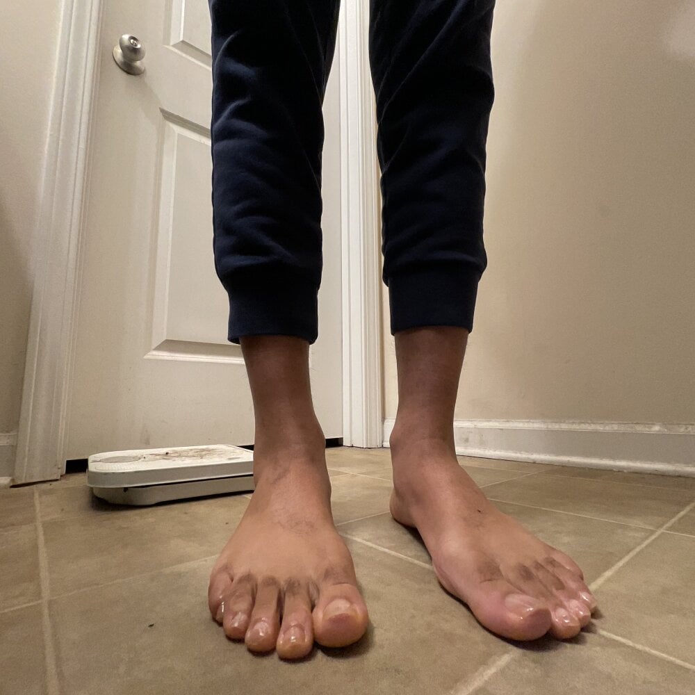 Kingbertfeet profile