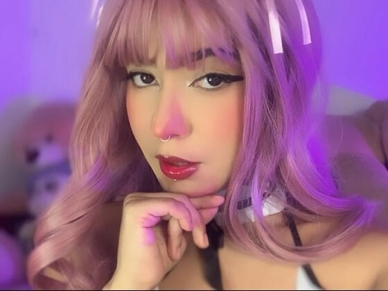 Kitty_Nicole profile