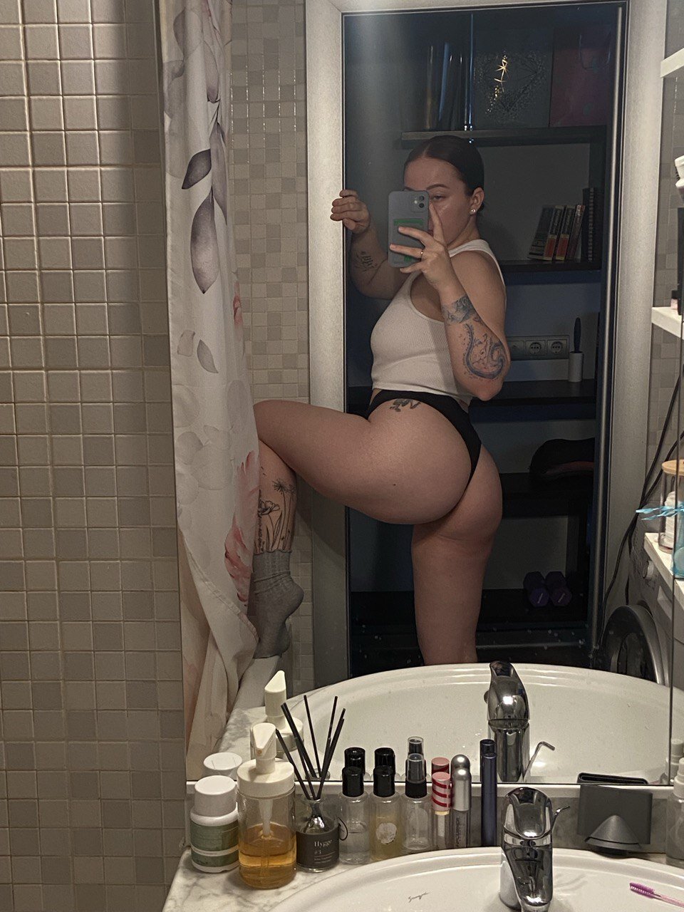 Elllie_peach