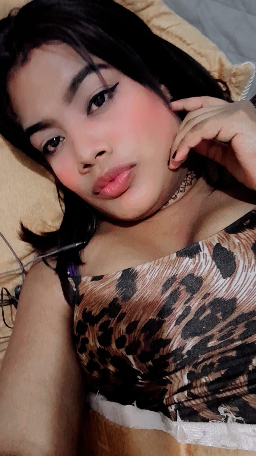 Laura_Hotcs