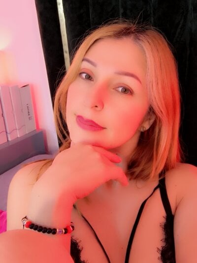DanyFreydell - Stripchat Girl 