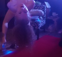 Annie_Body offline chatrum