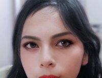Selena_Latina1's Offline XXX Chat