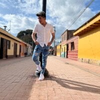 LittleMilan_'s webcam live show