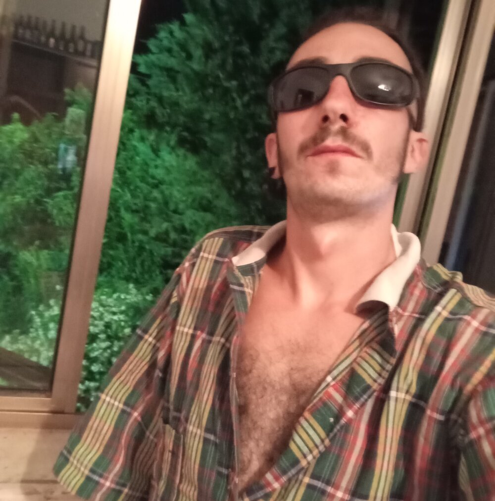 raskamanmc from stripchat