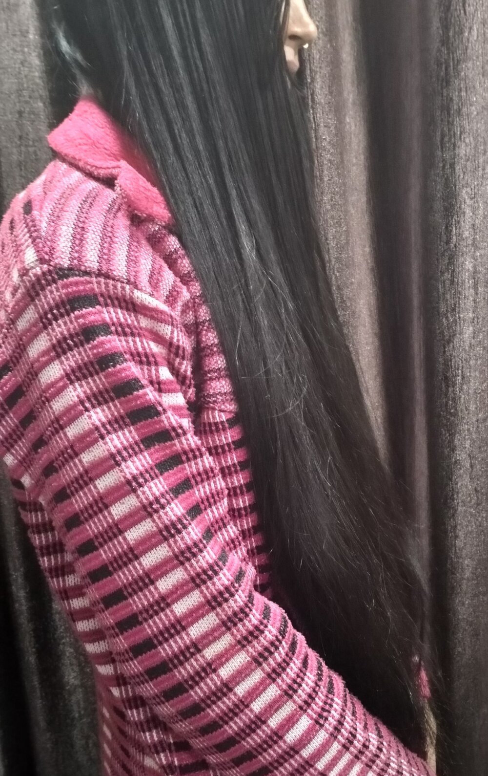 Naughty-Khusi live cam model at StripChat