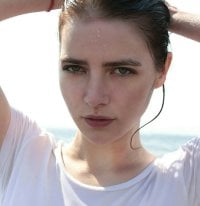 PrettySee's Offline Chat Room