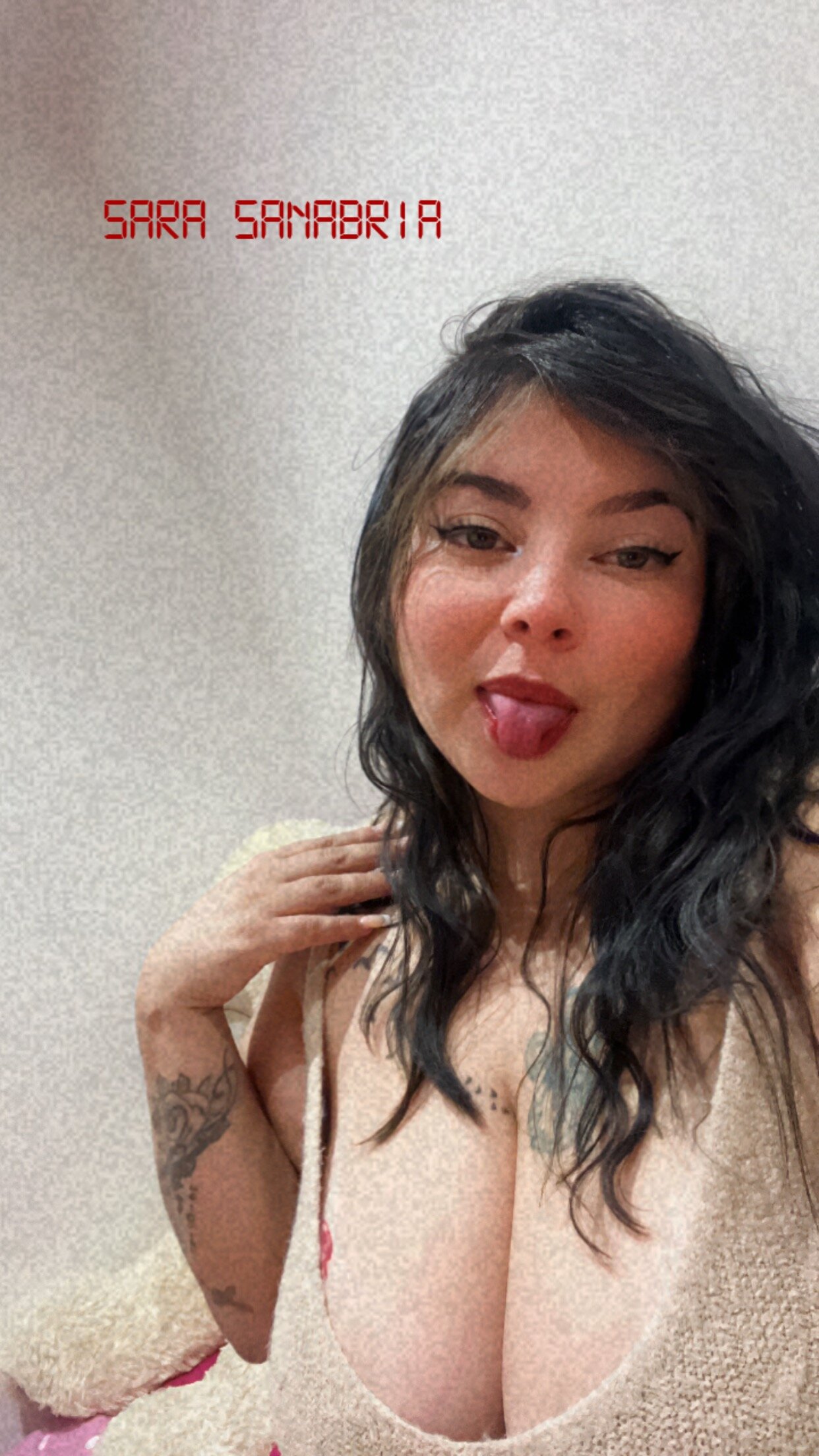 Agny_hot