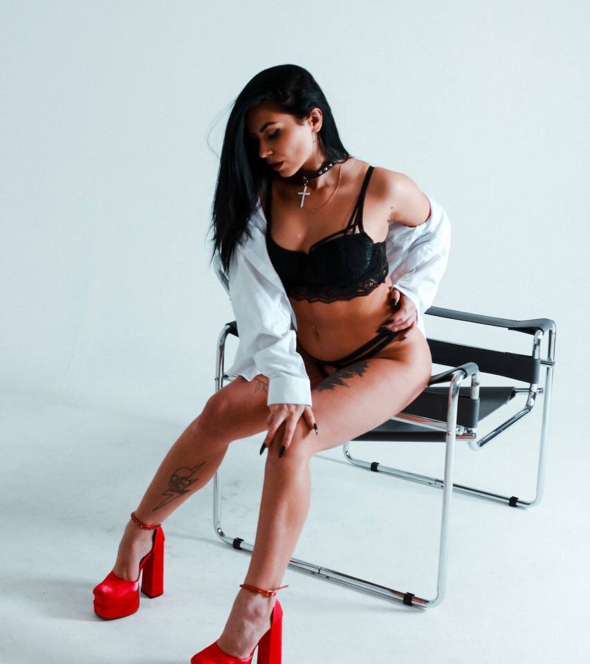 MishaAdamss profile