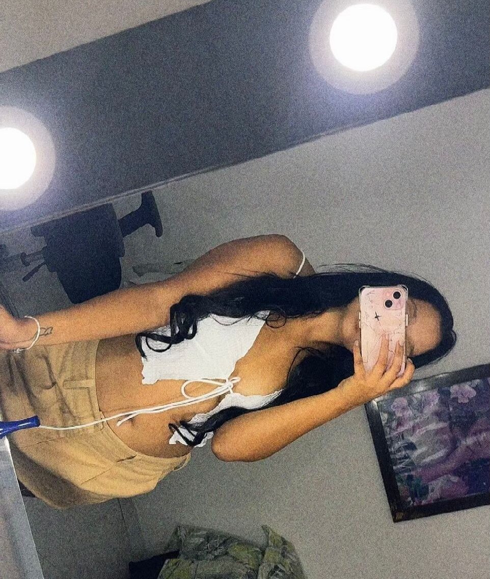 aurora_smith777 offline XXX-chatje