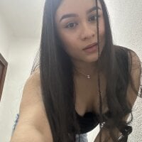 LovesomeAurora's Offline Chat Room