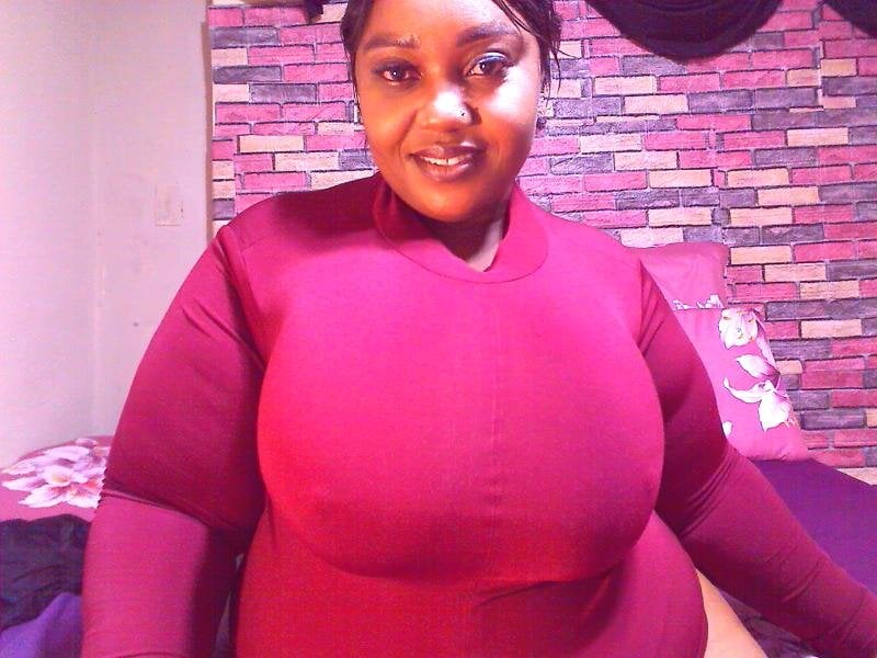 Live sex webcam photo for BustySavita #290228516