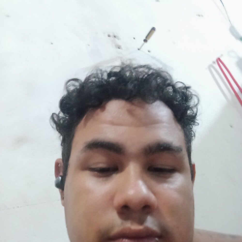 hell_biy from stripchat