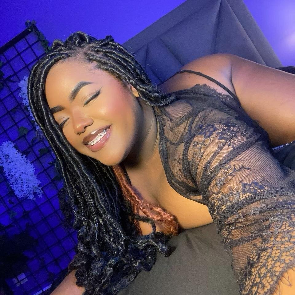 ayana_ebonny_ from stripchat