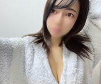 Shiina_4_17_'s Live Sex Cam Show