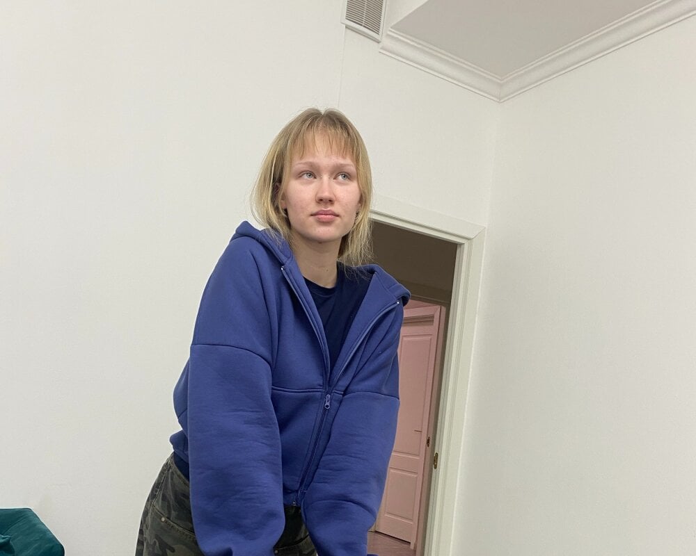 sexcityguide.com yoshiedevaney livesex profile in cauca cams