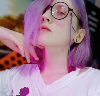 EmiBroke Trans Analtoys Cam Chat