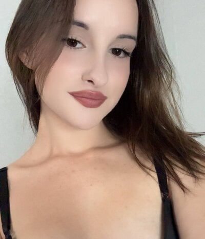 cutie_meow_ from stripchat