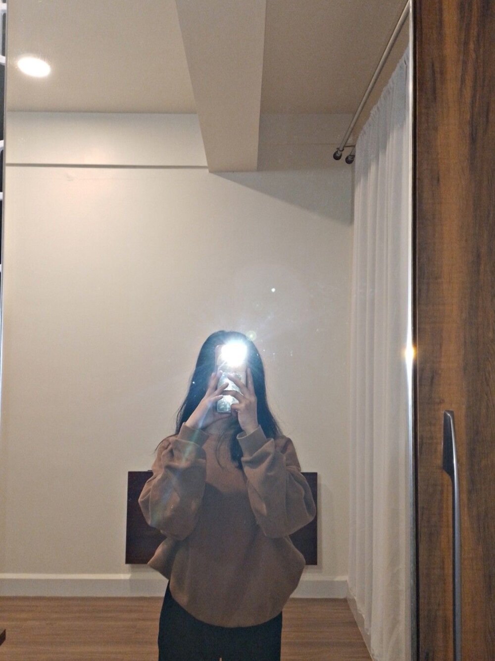 pornos.live muskiii_ livesex profile in kates-place cams