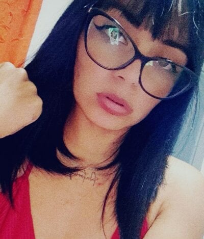 MaritaGlows