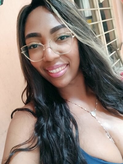 dirtyvictoria on StripChat