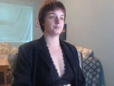 TreeJeanne Female Brunettesyoung Cam Adult