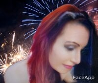 TrinityLinn's Offline Chat Room