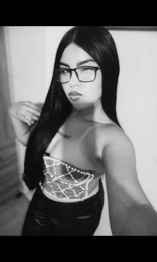 stripchat prettydafnne webcam profile pic via pornsexycams.com