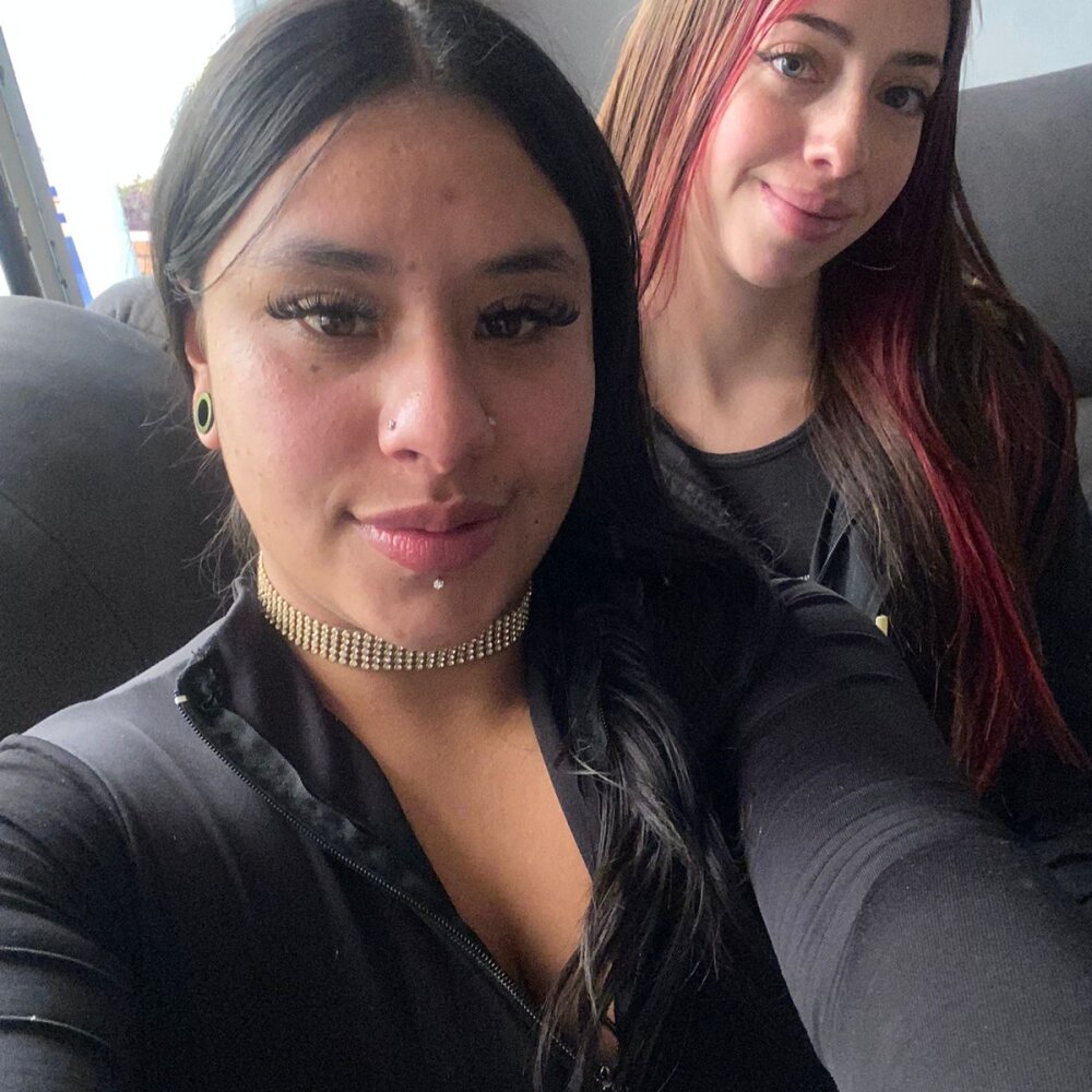 Zoe_Camila_